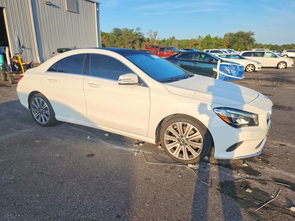 Продажа на аукционе авто 2019 Mercedes-benz Cla, vin: WDDSJ4GB4KN761999, номер лота: 64955746