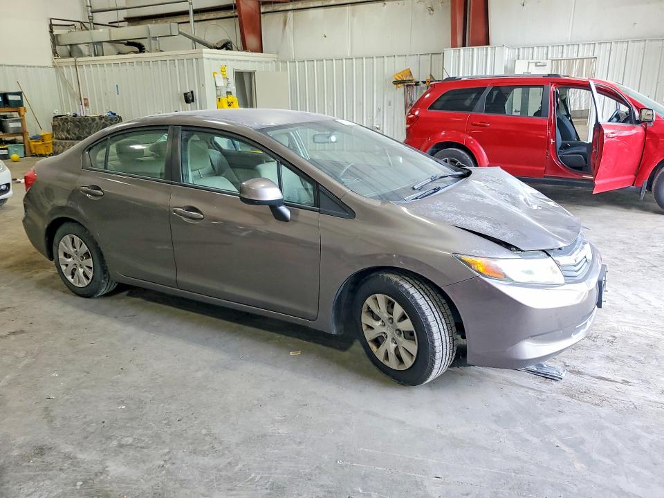 2012 Honda Civic მანქანა იყიდება აუქციონზე, vin: 2HGFB2F52CH572112, აუქციონის ნომერი: 61647136