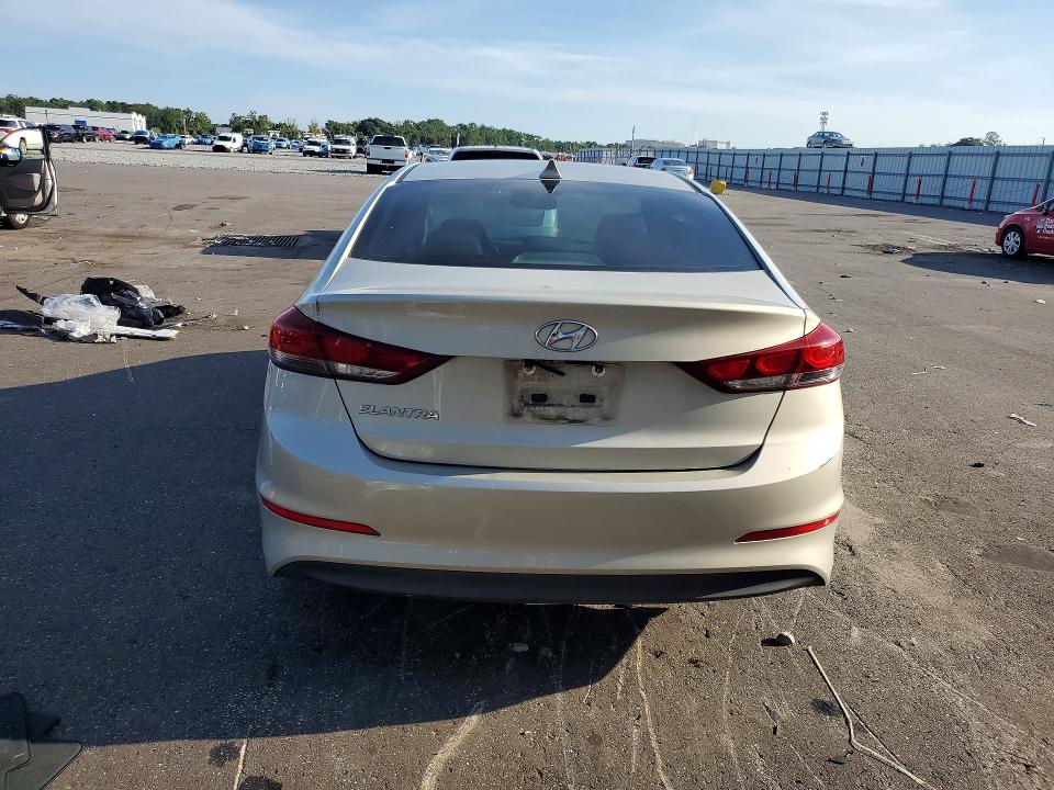 2017 Hyundai Elantra მანქანა იყიდება აუქციონზე, vin: 5NPD84LF4HH200010, აუქციონის ნომერი: 65338706
