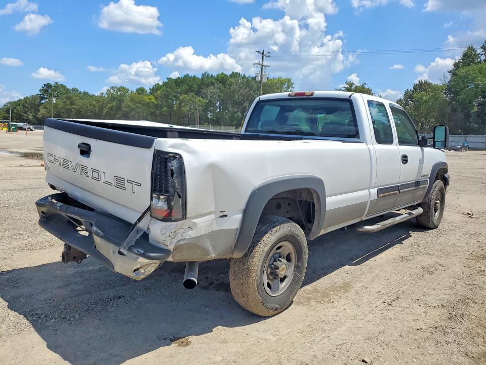 65092126 :رقم المزاد ، 1GCHC29U05E129605 vin ، 2005 Chevrolet Silverado مزاد بيع