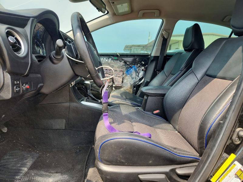 63210316 :رقم المزاد ، 5YFBURHE8JP800604 vin ، 2018 Toyota Corolla مزاد بيع