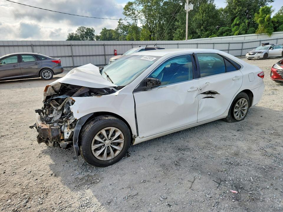 66632926 :رقم المزاد ، 4T1BF1FK9GU131612 vin ، 2016 Toyota Camry مزاد بيع