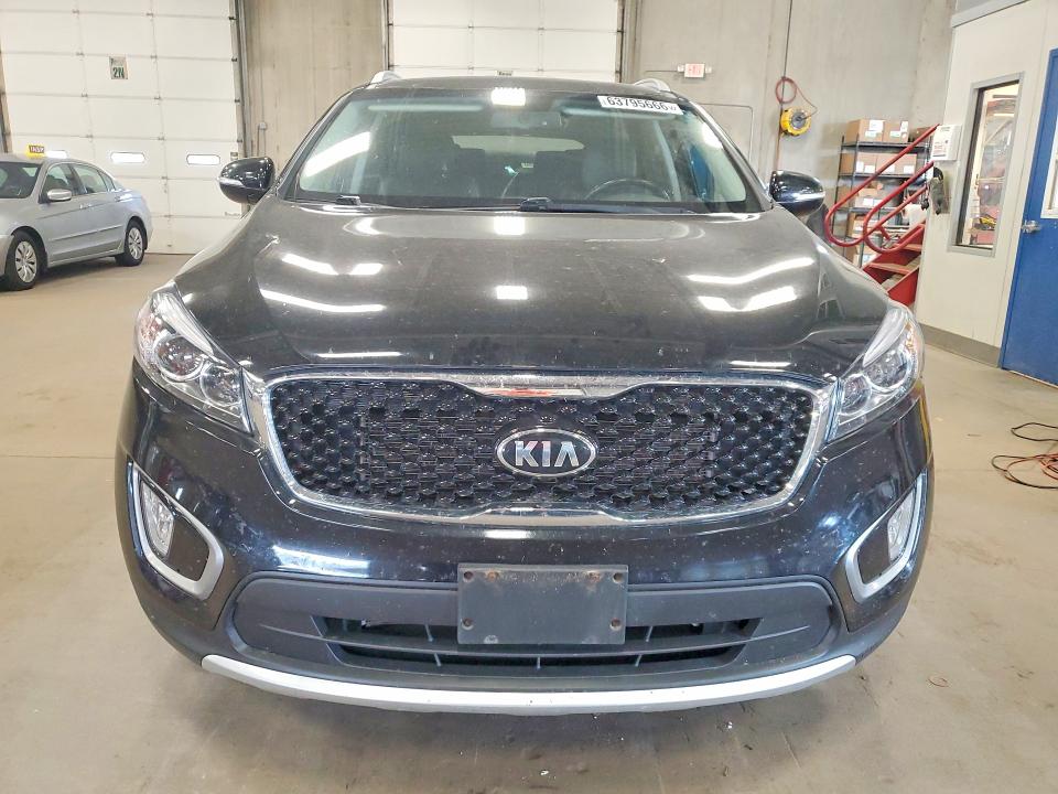 2017 Kia Sorento მანქანა იყიდება აუქციონზე, vin: 5XYPHDA56HG234688, აუქციონის ნომერი: 63795666