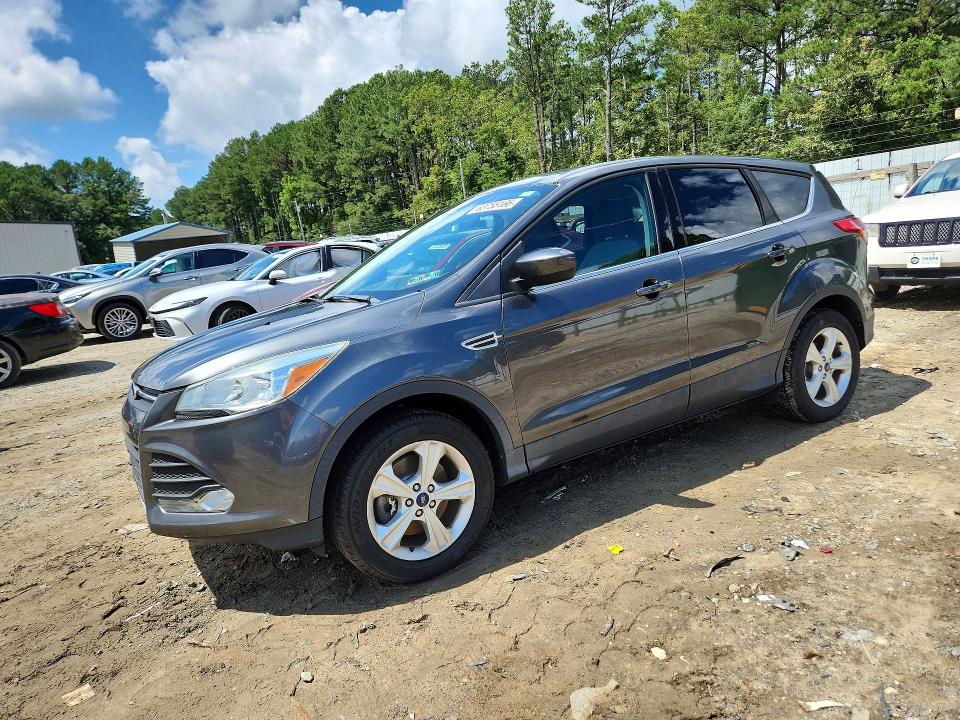 63755166 :رقم المزاد ، 1FMCU9G90FUB55140 vin ، 2015 Ford Escape مزاد بيع