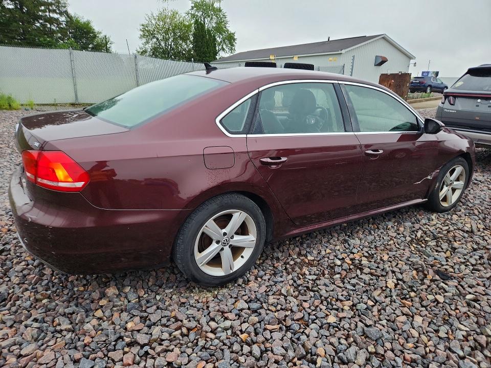 65653626 :رقم المزاد ، 1VWBH7A39CC051368 vin ، 2012 Volkswagen Passat مزاد بيع
