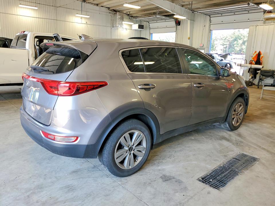 Продаж на аукціоні авто 2017 Kia Sportage, vin: KNDPMCAC1H7119174, номер лоту: 63535466