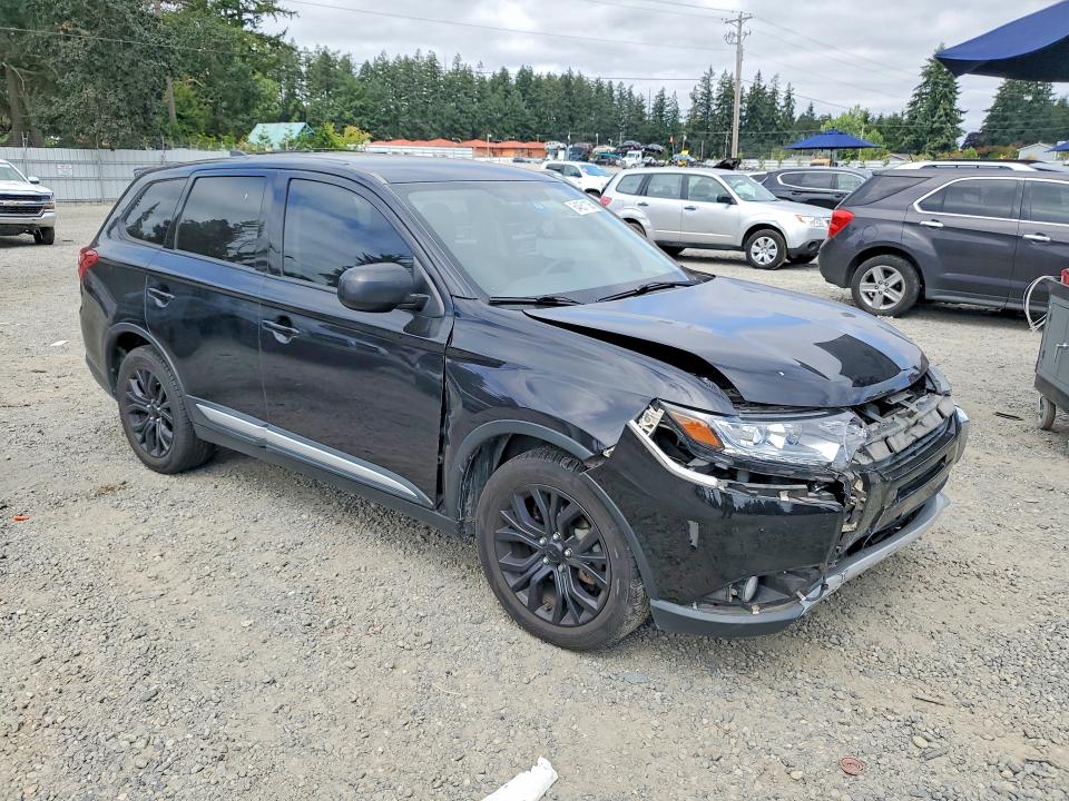 Продаж на аукціоні авто 2018 Mitsubishi Outlander, vin: JA4AD2A36JZ009905, номер лоту: 64051106