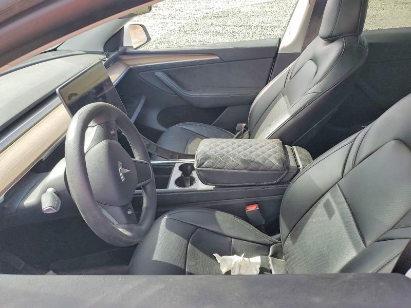 64624886 :رقم المزاد ، 7SAYGAEE8NF524419 vin ، 2022 Tesla Model Y مزاد بيع