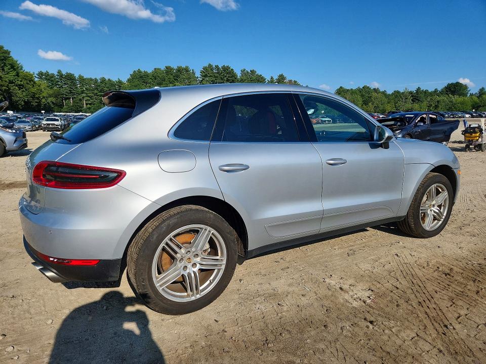 Продаж на аукціоні авто 2015 Porsche Macan, vin: WP1AB2A50FLB74323, номер лоту: 63644226