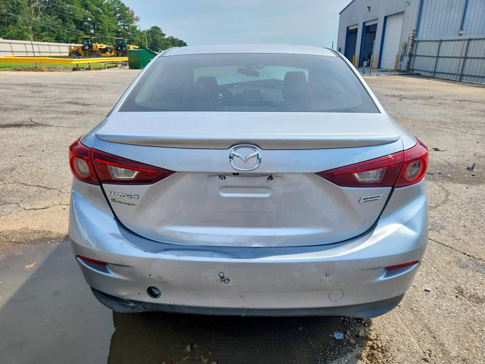Продаж на аукціоні авто 2018 Mazda 3, vin: 3MZBN1V36JM201108, номер лоту: 64134156