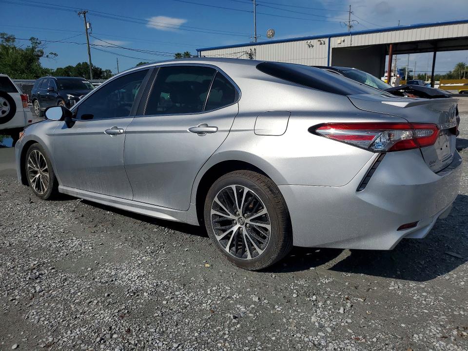 2018 Toyota Camry მანქანა იყიდება აუქციონზე, vin: 4T1B11HK7JU639449, აუქციონის ნომერი: 66138846