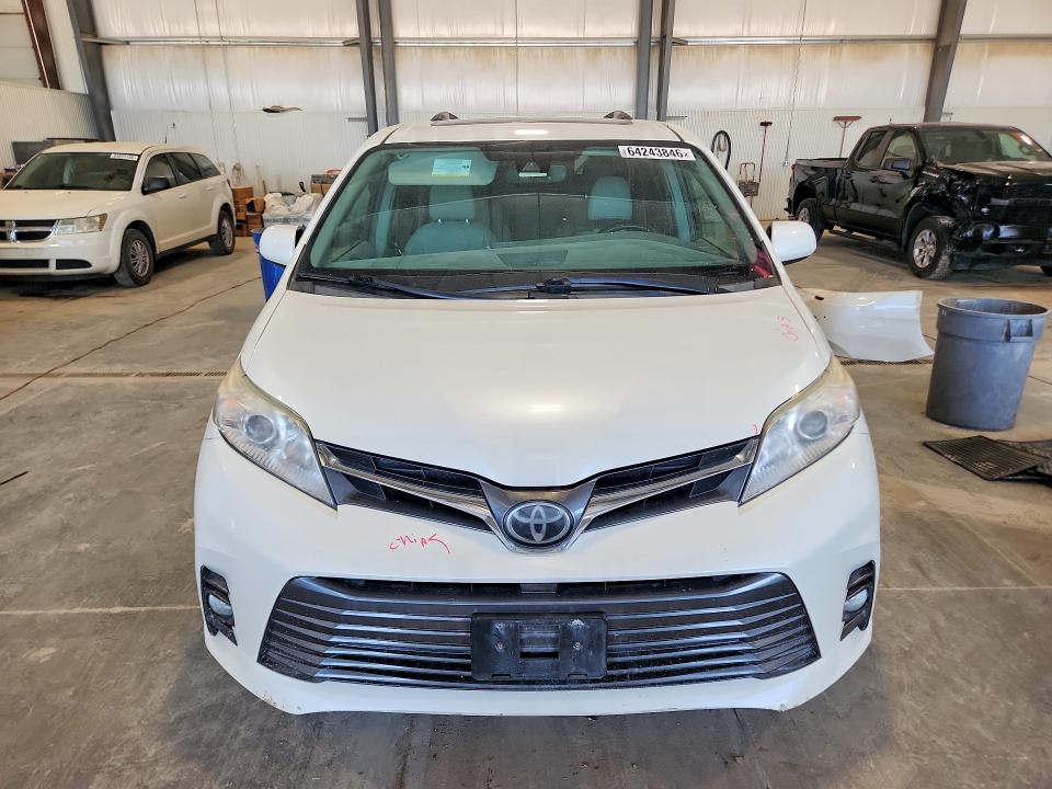 2018 Toyota Sienna მანქანა იყიდება აუქციონზე, vin: 5TDDZ3DC0JS196789, აუქციონის ნომერი: 64243846