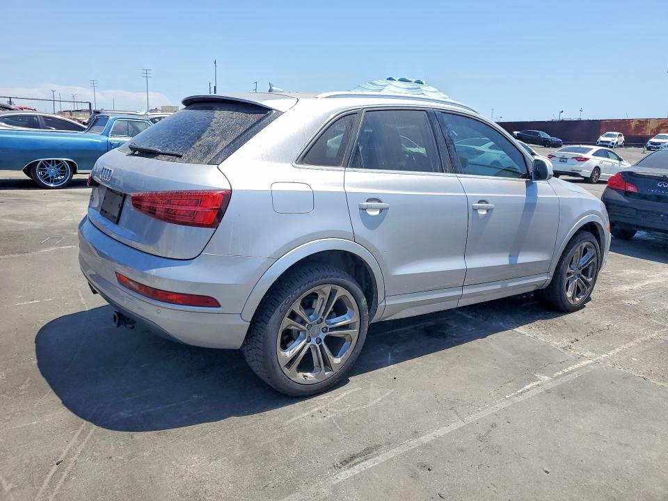 63775486 :رقم المزاد ، WA1BFCFS4GR023119 vin ، 2016 Audi Q3 مزاد بيع
