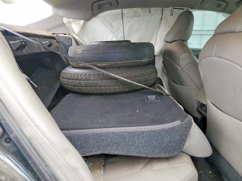 Продажа на аукционе авто 2019 Toyota Camry, vin: 4T1B61HK2KU827833, номер лота: 64297226