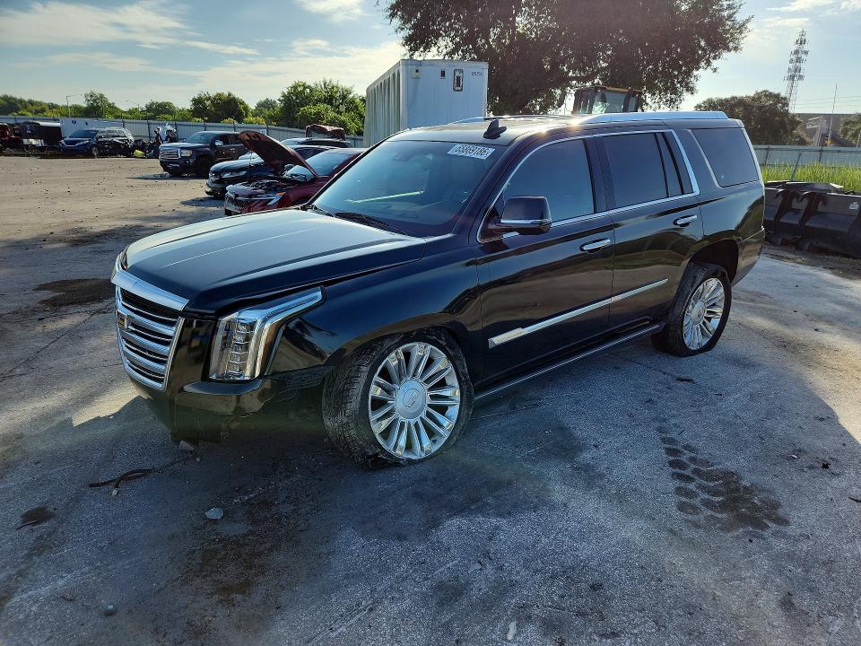 65869186 :رقم المزاد ، 1GYS4DKJ3GR281222 vin ، 2016 Cadillac Escalade مزاد بيع