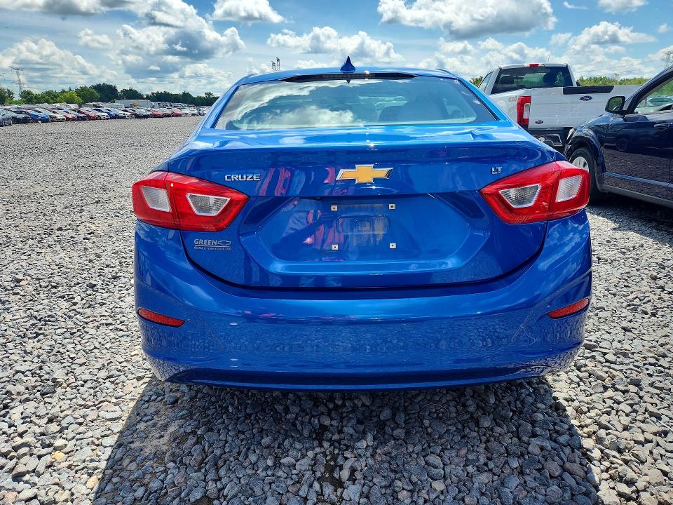 65457636 :رقم المزاد ، 1G1BE5SM2H7223837 vin ، 2017 Chevrolet Cruze مزاد بيع