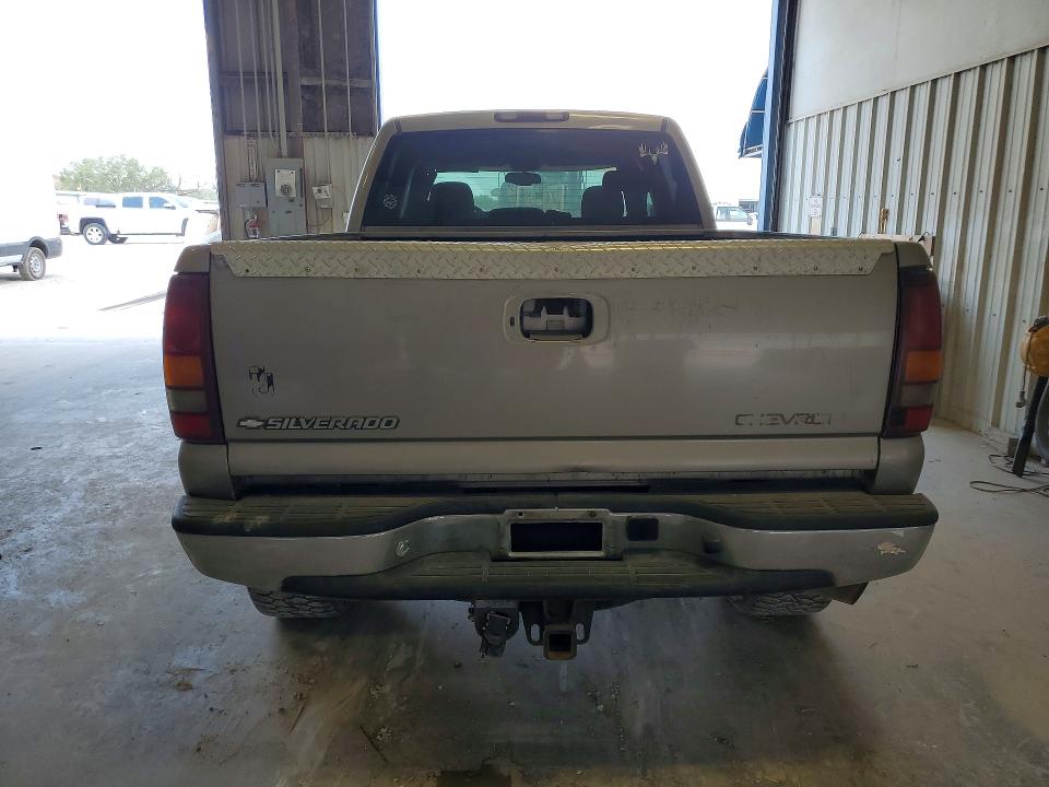 66843646 :رقم المزاد ، 1GTHC23183F123508 vin ، 2003 Gmc Sierra مزاد بيع