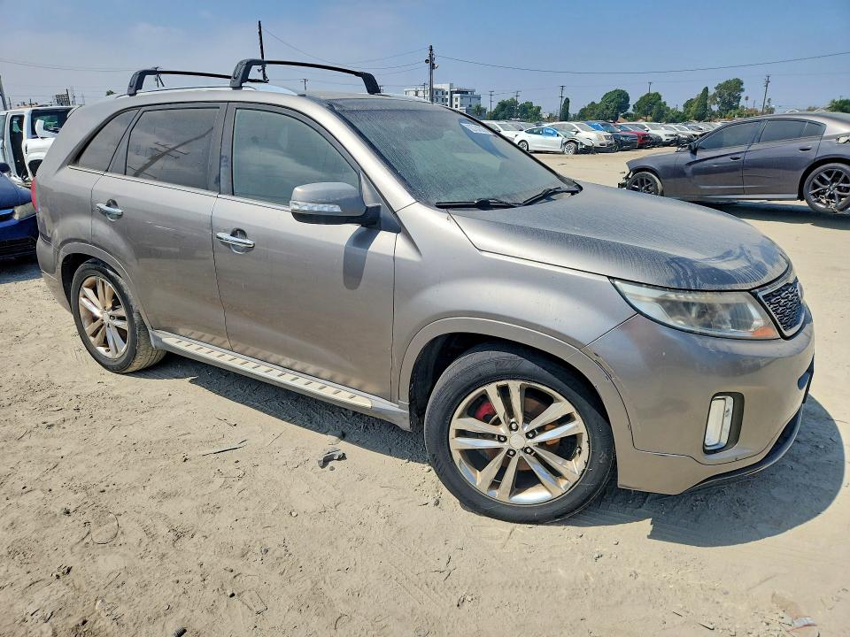 2014 Kia Sorento მანქანა იყიდება აუქციონზე, vin: 5XYKW4A71EG484191, აუქციონის ნომერი: 63734326