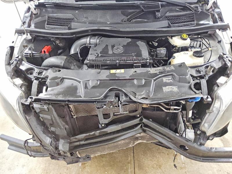 65588776 :رقم المزاد ، W1YV0BEY1M3946916 vin ، 2021 Mercedes-benz Metris مزاد بيع