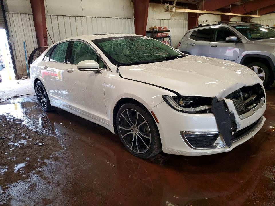 2019 Lincoln Mkz მანქანა იყიდება აუქციონზე, vin: 3LN6L5C9XKR621947, აუქციონის ნომერი: 64285476