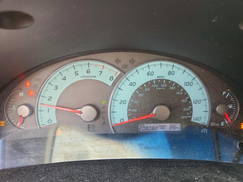 63896446 :رقم المزاد ، 4T1BF3EK6BU719733 vin ، 2011 Toyota Camry مزاد بيع