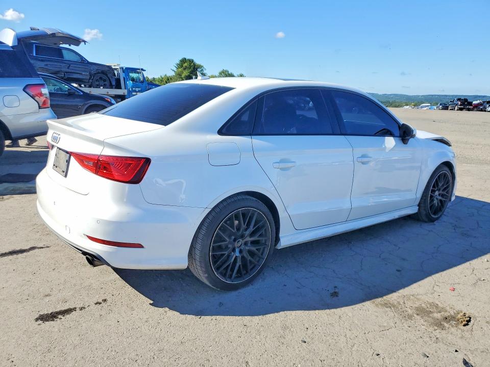 Продаж на аукціоні авто 2016 Audi A3, vin: WAUB8GFF9G1106132, номер лоту: 66551136
