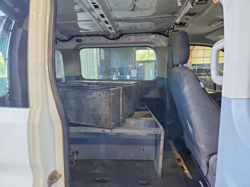 66062476 :رقم المزاد ، 1FBZX2ZG4FKA22003 vin ، 2015 Ford Transit مزاد بيع