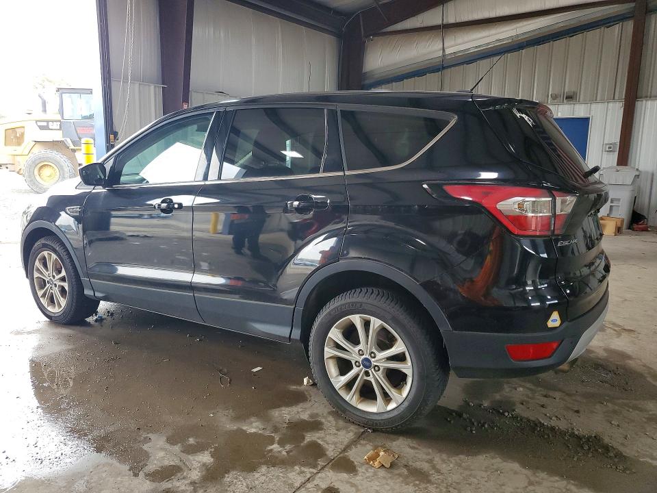 2017 Ford Escape მანქანა იყიდება აუქციონზე, vin: 1FMCU9GD4HUC08624, აუქციონის ნომერი: 63804856