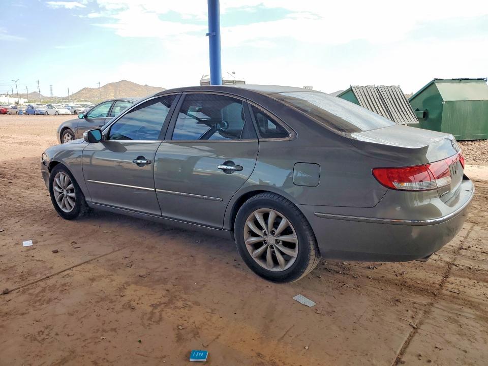 2007 Hyundai Azera მანქანა იყიდება აუქციონზე, vin: KMHFC46F27A190405, აუქციონის ნომერი: 63866066