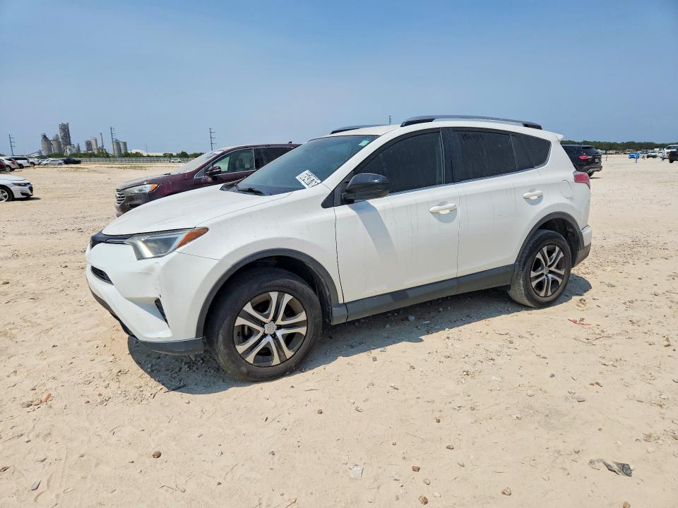 Продаж на аукціоні авто 2017 Toyota Rav4, vin: JTMZFREV5HJ136094, номер лоту: 66543876