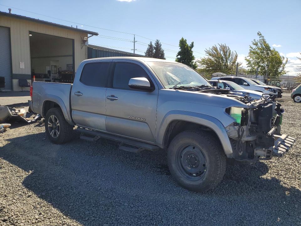 64466096 :رقم المزاد ، 3TMCZ5AN5HM051514 vin ، 2017 Toyota Tacoma مزاد بيع