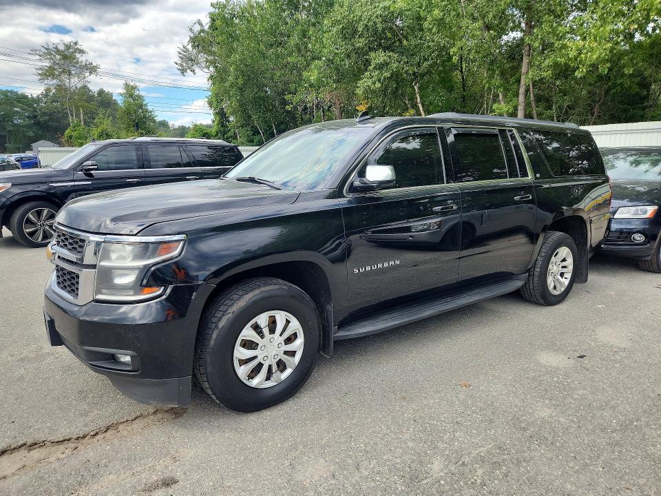 66254906 :رقم المزاد ، 1GNSKHKC6HR308121 vin ، 2017 Chevrolet Suburban مزاد بيع