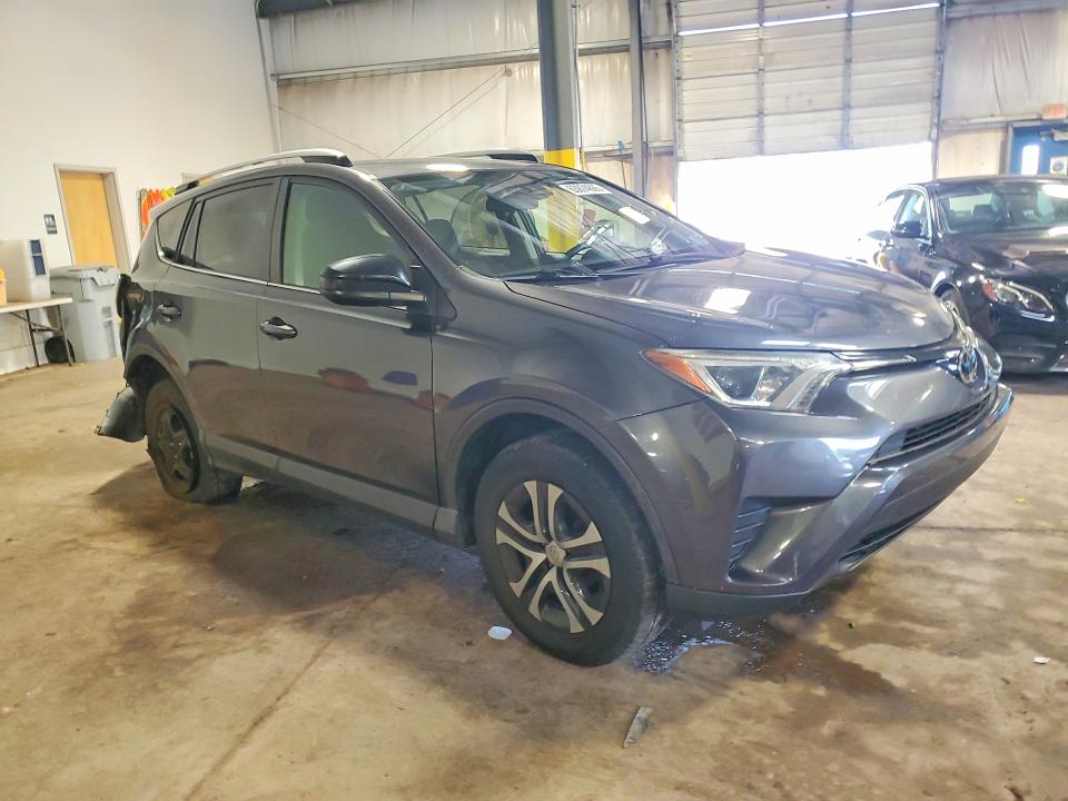 2018 Toyota Rav4 მანქანა იყიდება აუქციონზე, vin: JTMBFREV2JJ261125, აუქციონის ნომერი: 63874686