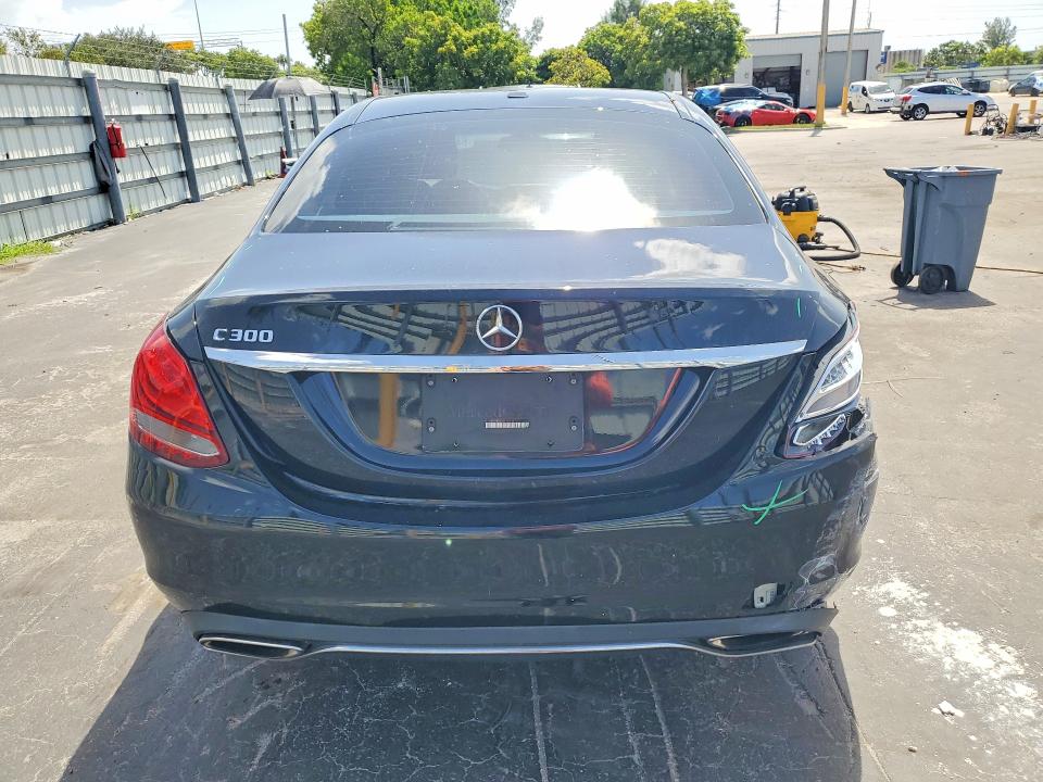 Aukcja sprzedaży 2017 Mercedes-benz C, vin: 55SWF4JB0HU211095, numer aukcji: 64640856