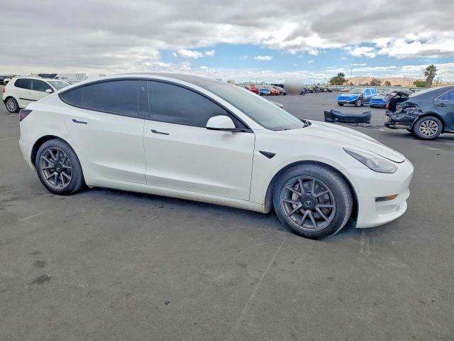 2021 Tesla Model 3 მანქანა იყიდება აუქციონზე, vin: 5YJ3E1EBXMF995540, აუქციონის ნომერი: 65011176