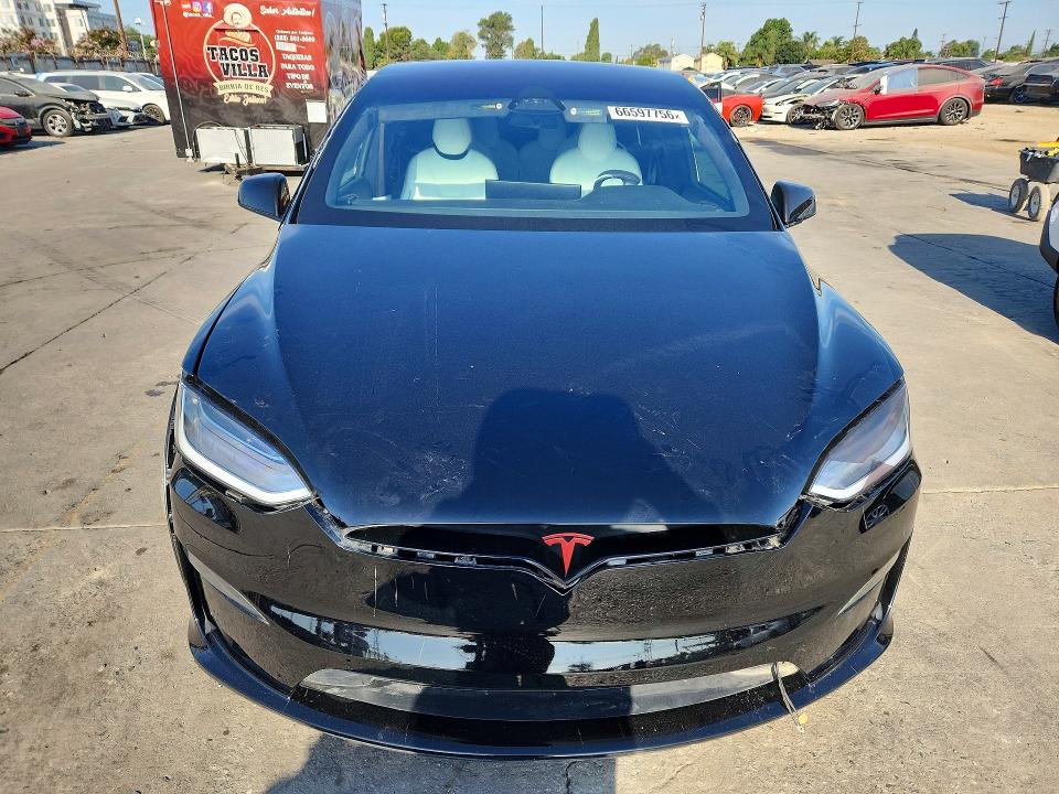 66597756 :رقم المزاد ، 7SAXCBE61PF404194 vin ، 2023 Tesla Model X مزاد بيع