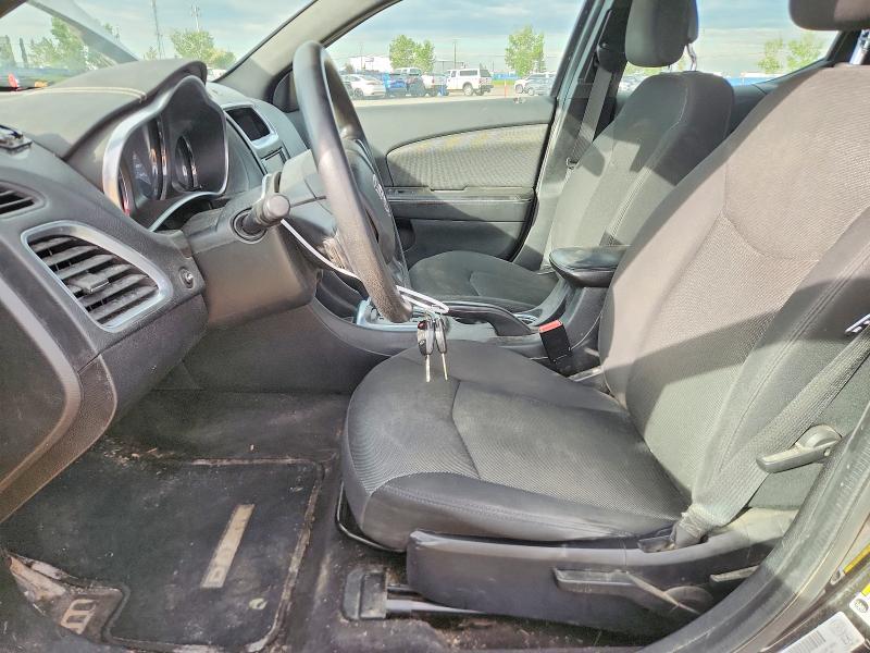 65937186 :رقم المزاد ، 1C3CDZAB4DN586835 vin ، 2013 Dodge Avenger مزاد بيع