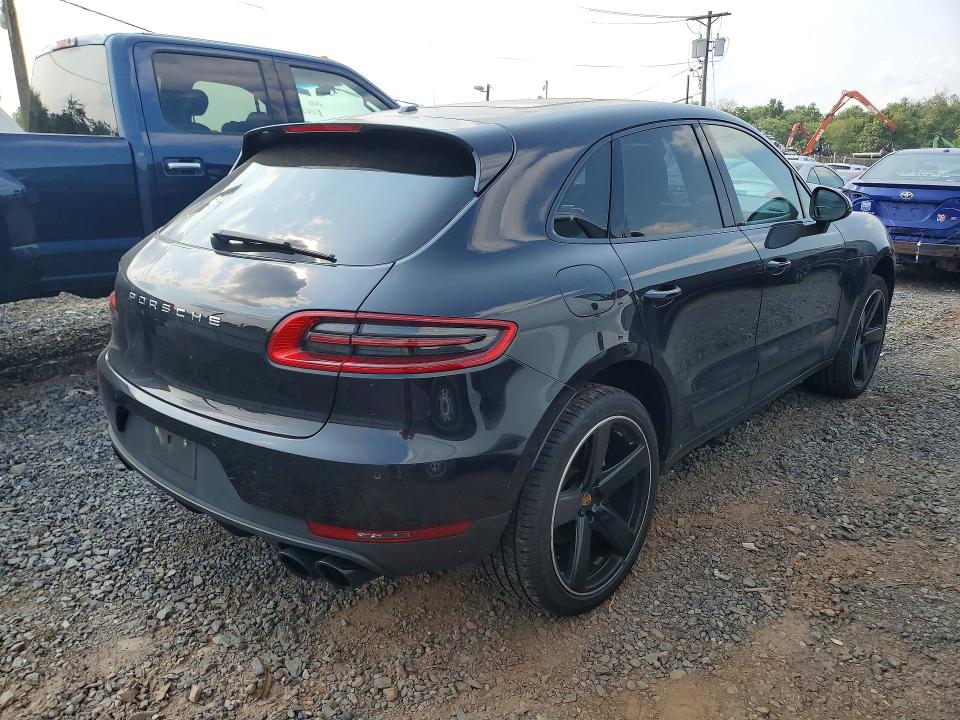 64995546 :رقم المزاد ، WP1AB2A58GLB41233 vin ، 2016 Porsche Macan مزاد بيع