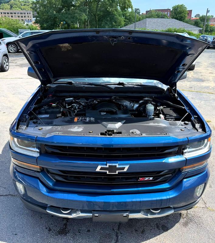 Продаж на аукціоні авто 2017 Chevrolet Silverado, vin: 1GCVKREC8HZ243781, номер лоту: 63797456