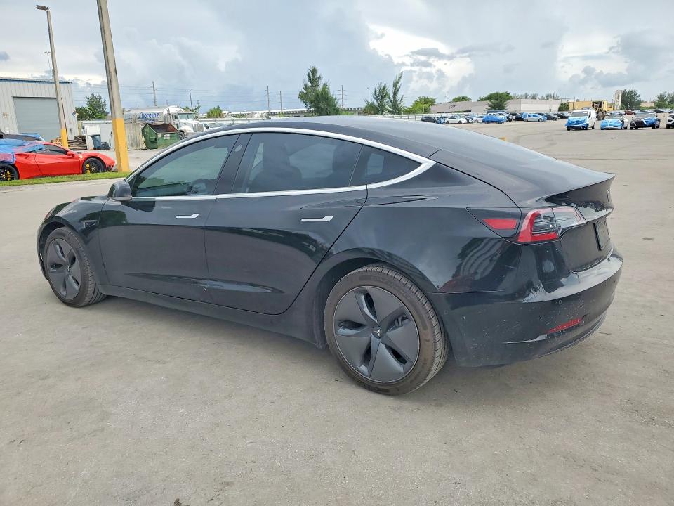 63446536 :رقم المزاد ، 5YJ3E1EB0KF384882 vin ، 2019 Tesla Model 3 مزاد بيع