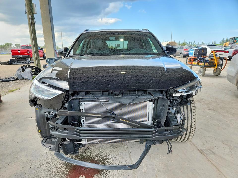 Aukcja sprzedaży 2025 Audi Q3, vin: WA1EECF38S1084019, numer aukcji: 65894416