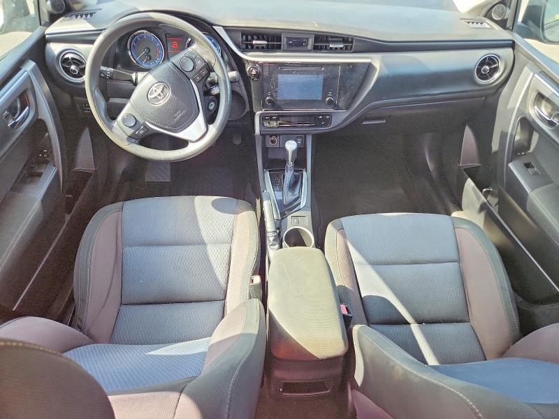 65938536 :رقم المزاد ، 5YFBURHE4JP765463 vin ، 2018 Toyota Corolla مزاد بيع
