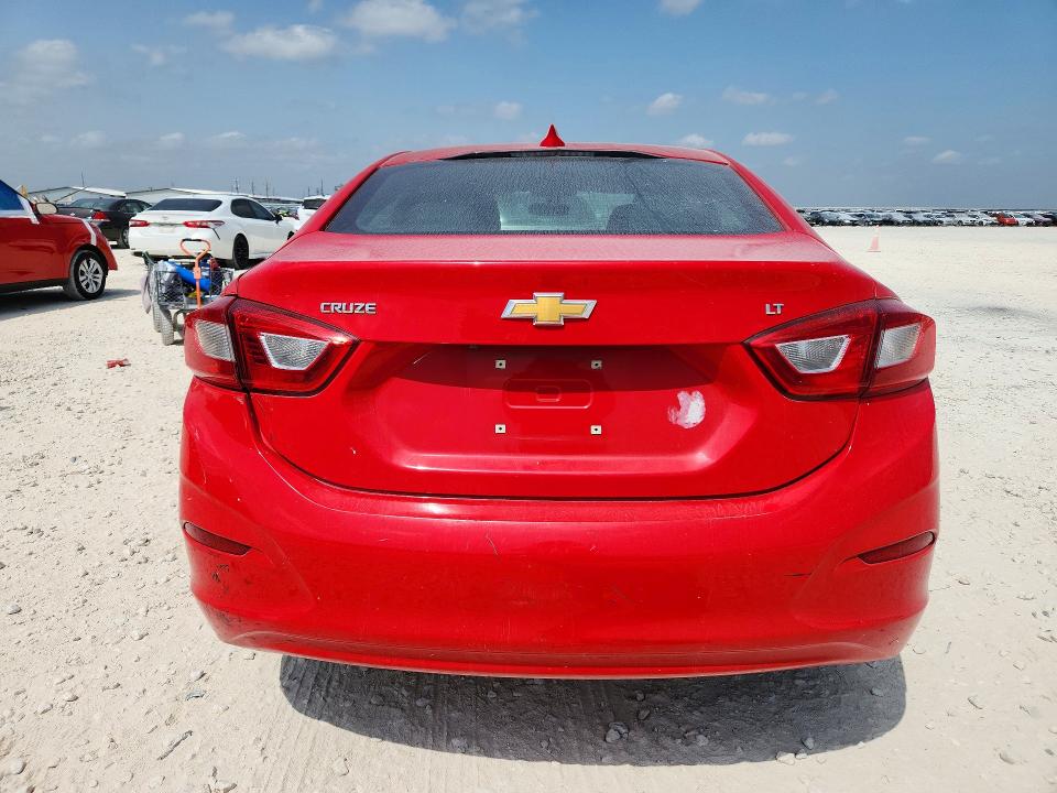 64062246 :رقم المزاد ، 1G1BE5SM9K7112760 vin ، 2019 Chevrolet Cruze مزاد بيع