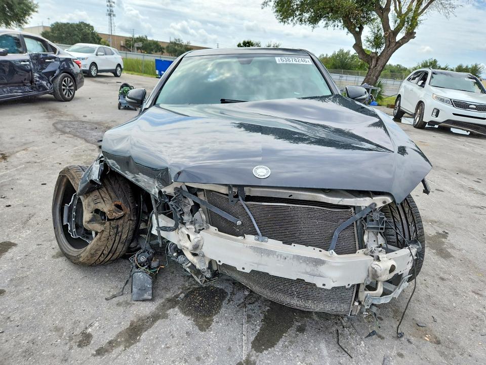 63878246 :رقم المزاد ، 55SWF4JB0GU101453 vin ، 2016 Mercedes-benz C مزاد بيع