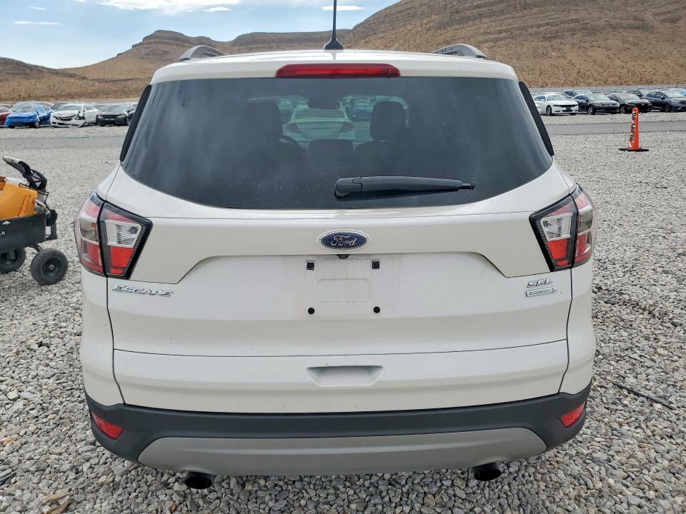 2018 Ford Escape მანქანა იყიდება აუქციონზე, vin: 1FMCU0HD3JUA10293, აუქციონის ნომერი: 66407036
