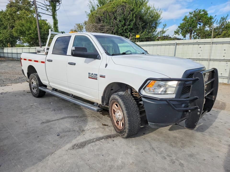 Продажа на аукционе авто 2016 Ram 2500, vin: 3C6UR5CJ8GG342513, номер лота: 65472266