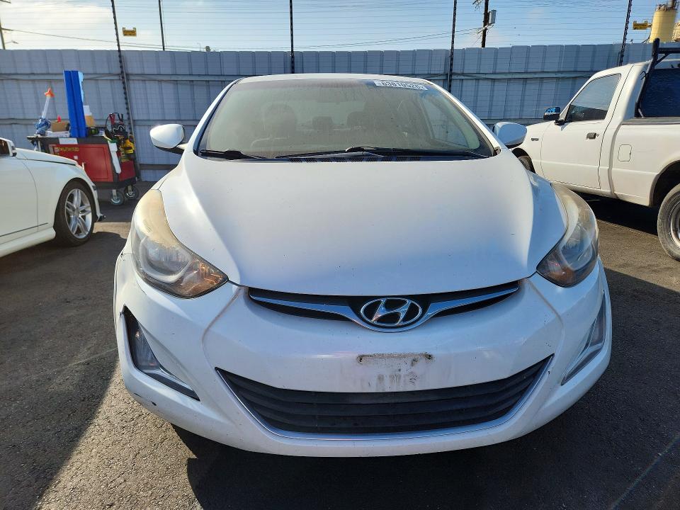63810526 :رقم المزاد ، 5NPDH4AE4GH750722 vin ، 2016 Hyundai Elantra مزاد بيع