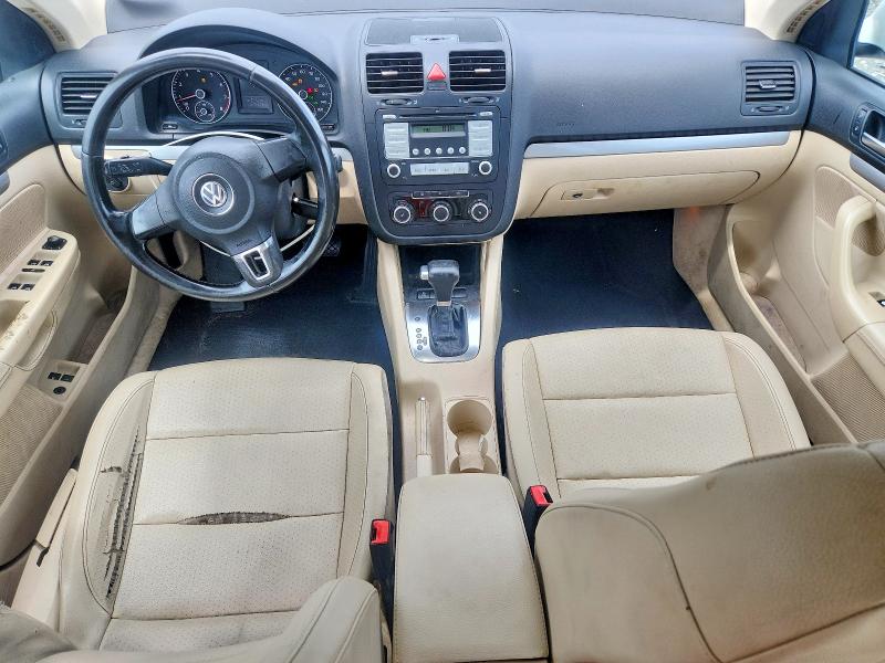 63497076 :رقم المزاد ، 3VWRZ7AJ7AM144928 vin ، 2010 Volkswagen Jetta مزاد بيع
