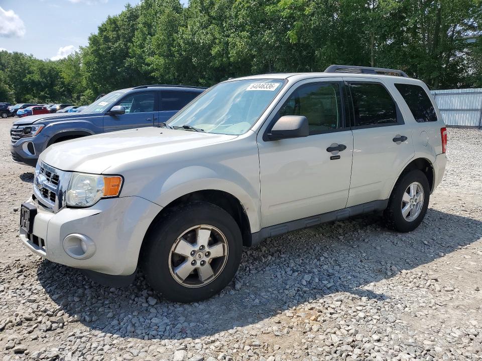 64046336 :رقم المزاد ، 1FMCU03GX9KD16299 vin ، 2009 Ford Escape مزاد بيع