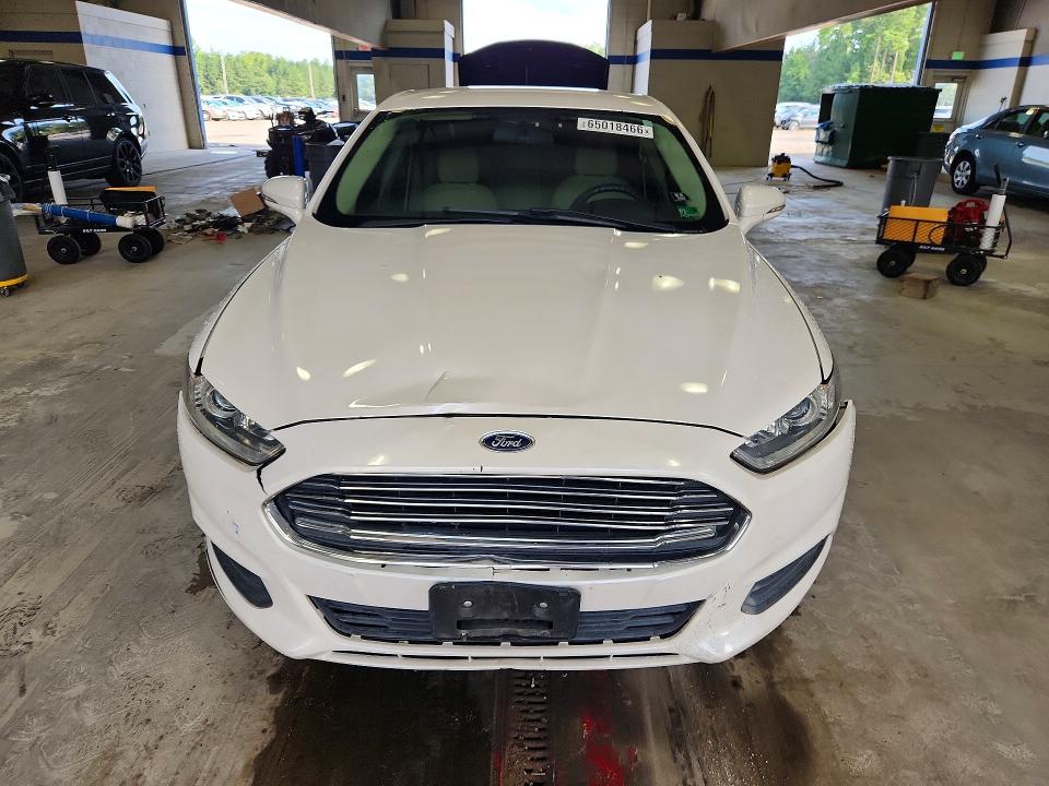 65018466 :رقم المزاد ، 1FA6P0HD1G5113200 vin ، 2016 Ford Fusion مزاد بيع